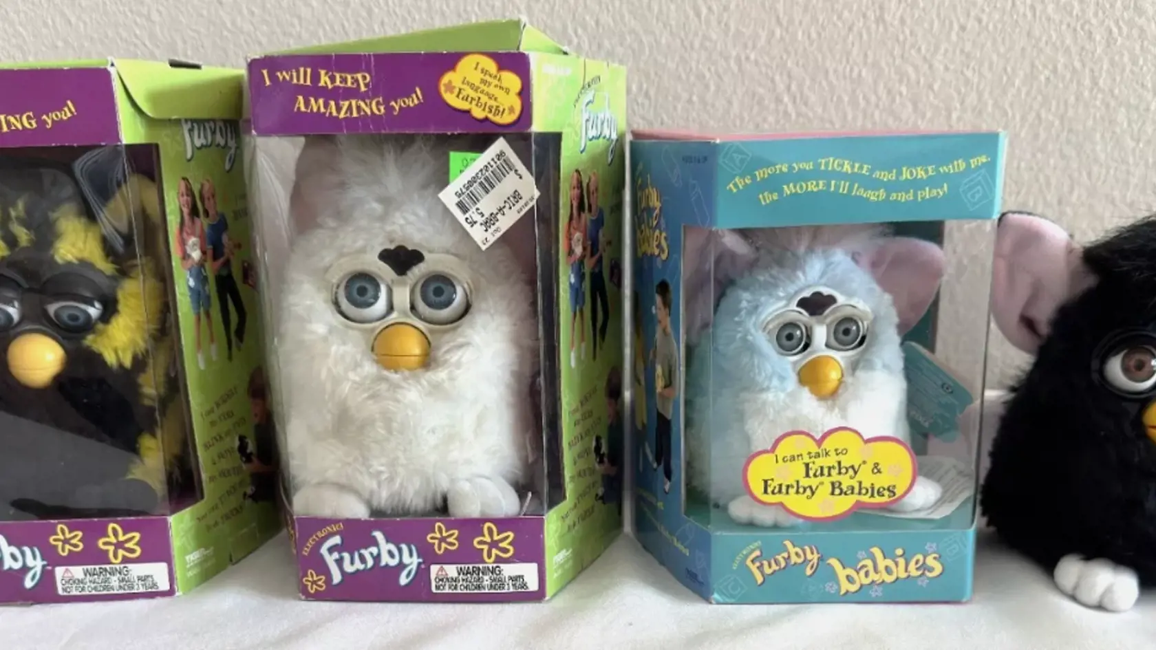 Robotické plyšáky Furby tiež poľahky predáte. Najcennejší dúhový variant od americkej značky Kid Cuisine môže vyniesť 870 až 2 200 eur.