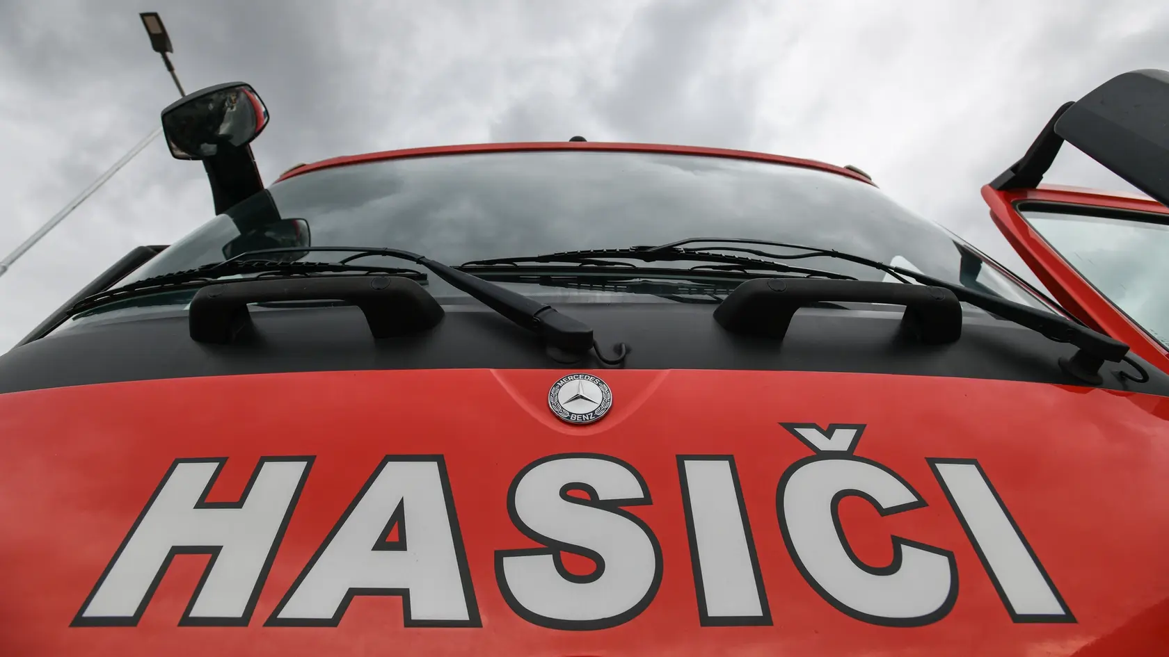 Na snímke hasičské auto počas Dňa hasičov v Trenčíne v nedeľu 4. mája 2025.