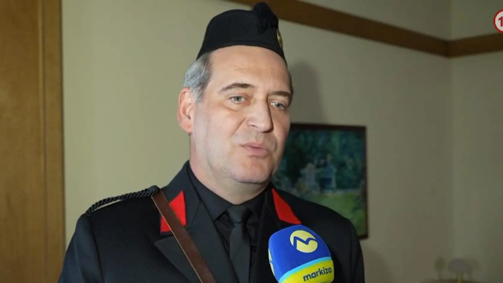 Postavu, ktorú hrá Martin Mňahončák čaká významná životná zmena.