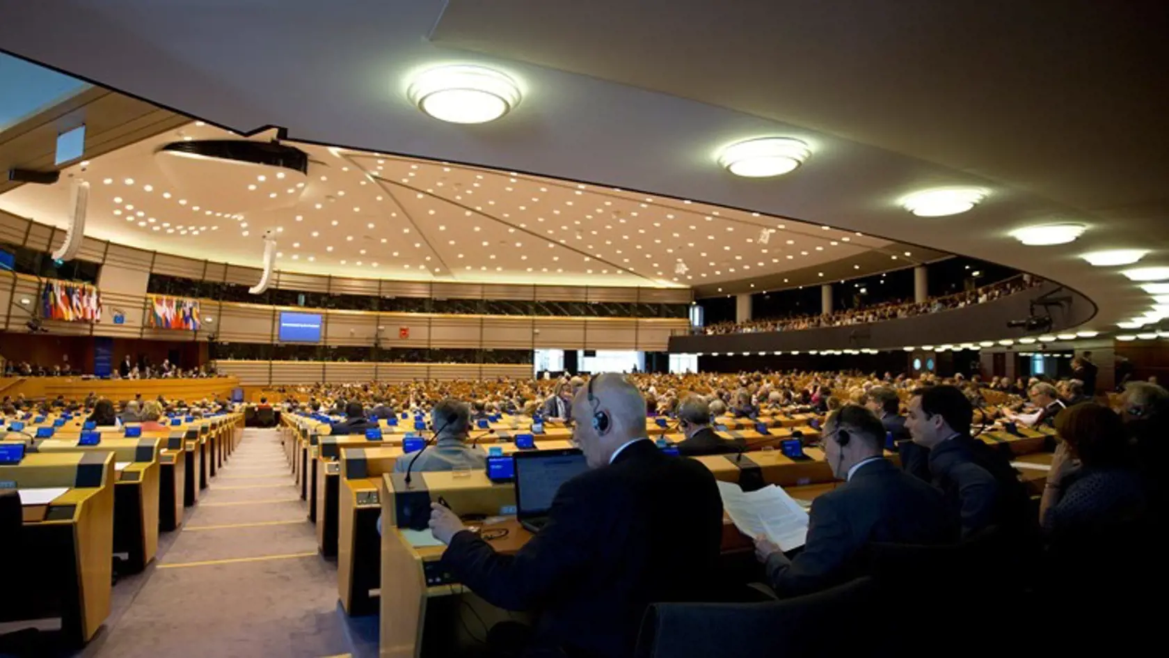 Europarlament zakázal vstup dvom Rusom.