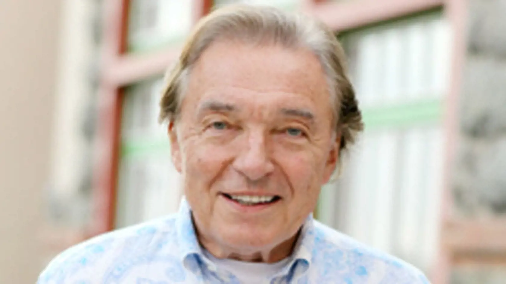 Karel Gott bojuje statočne.