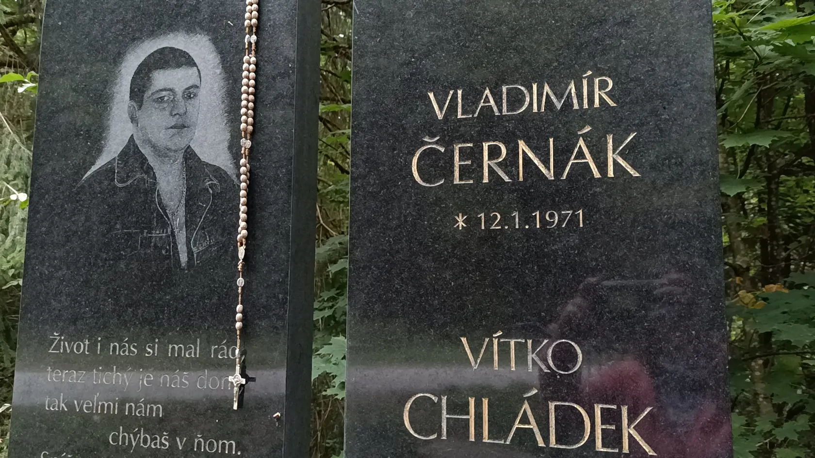 Vladimír zomrel v aute spolu s kamarátom.
