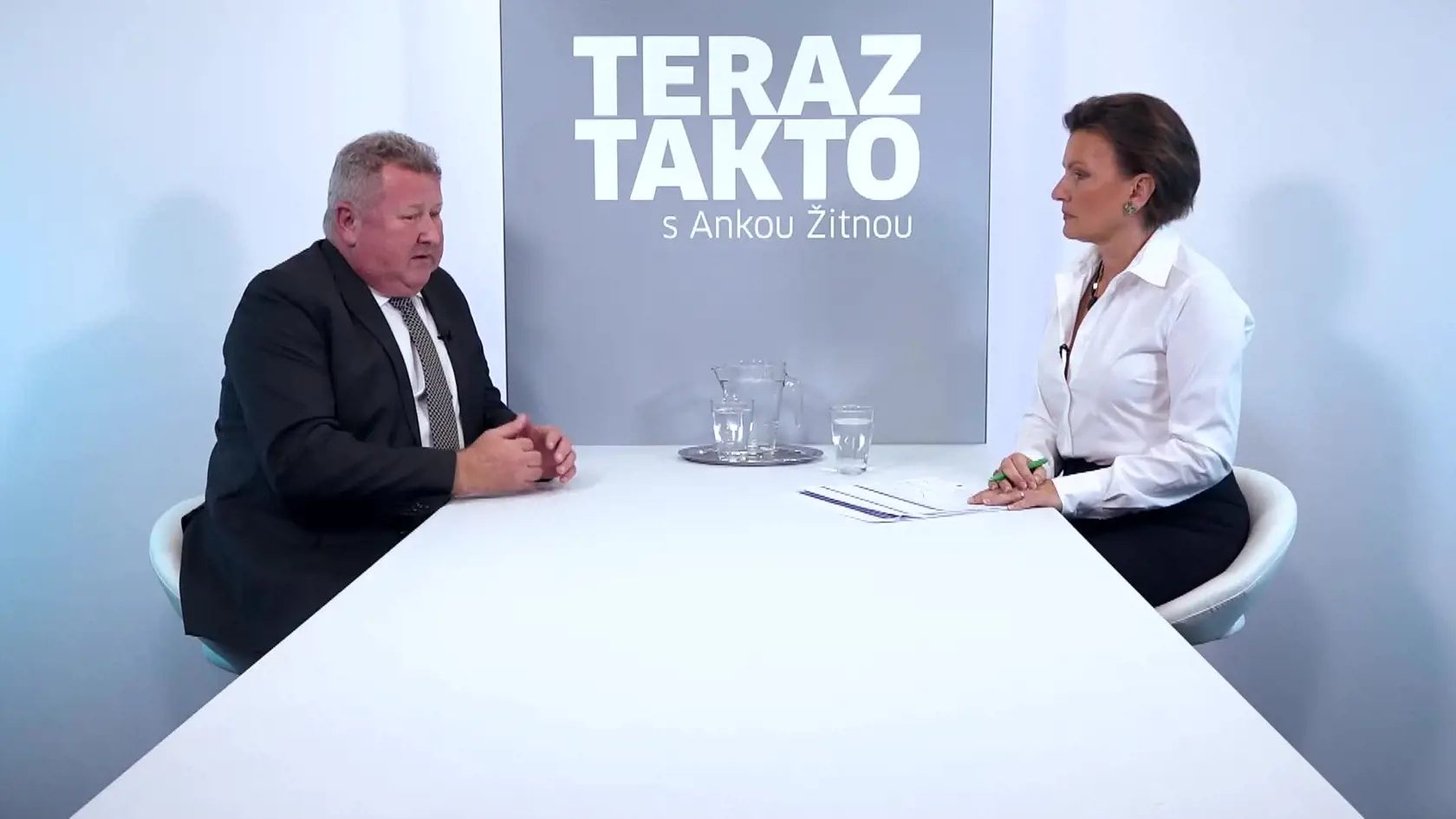 TERAZ TAKTO s Ankou Žitnou, ktorej hosťom bol predseda ÚRSO Jozef Holjenčík.