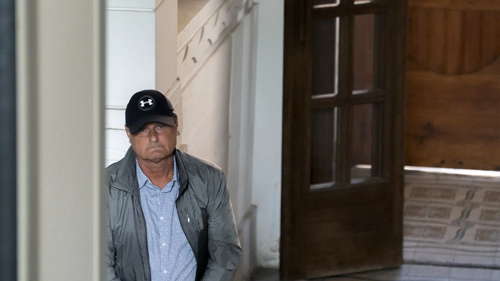 Príchod kľúčového svedka Bernarda Slobodníka na Špecializovaný trestný súd, ktorý rieši obžalovaného Dušana Kováčika.