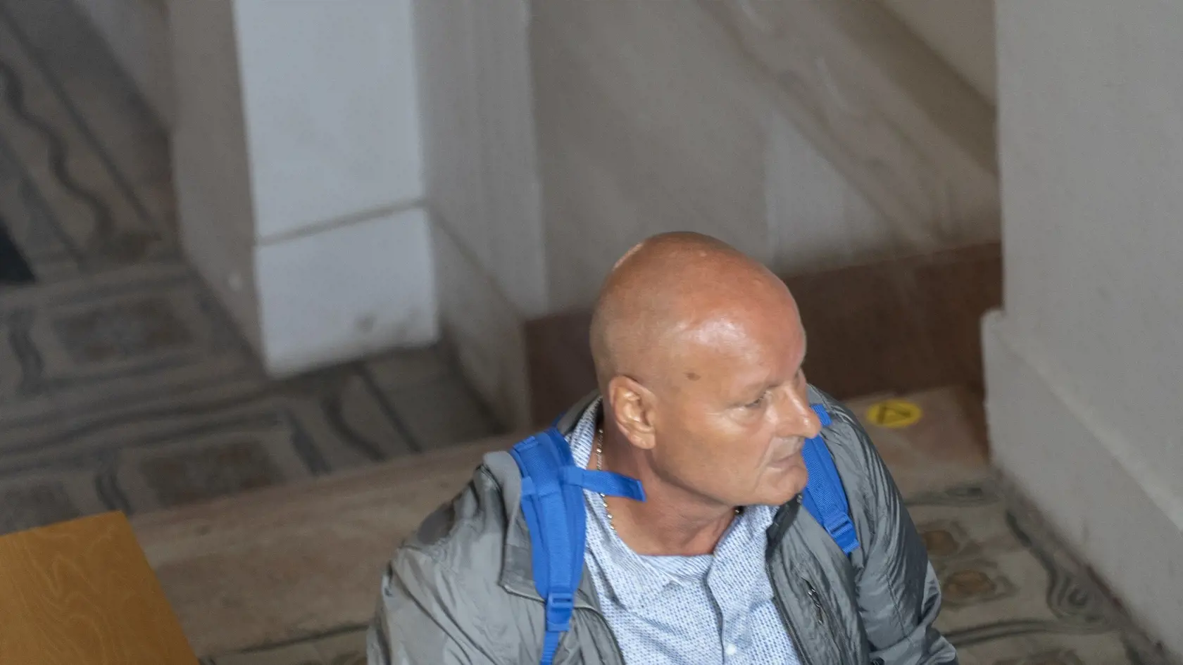 Príchod kľúčového svedka Bernarda Slobodníka na Špecializovaný trestný súd, ktorý rieši obžalovaného Dušana Kováčika.