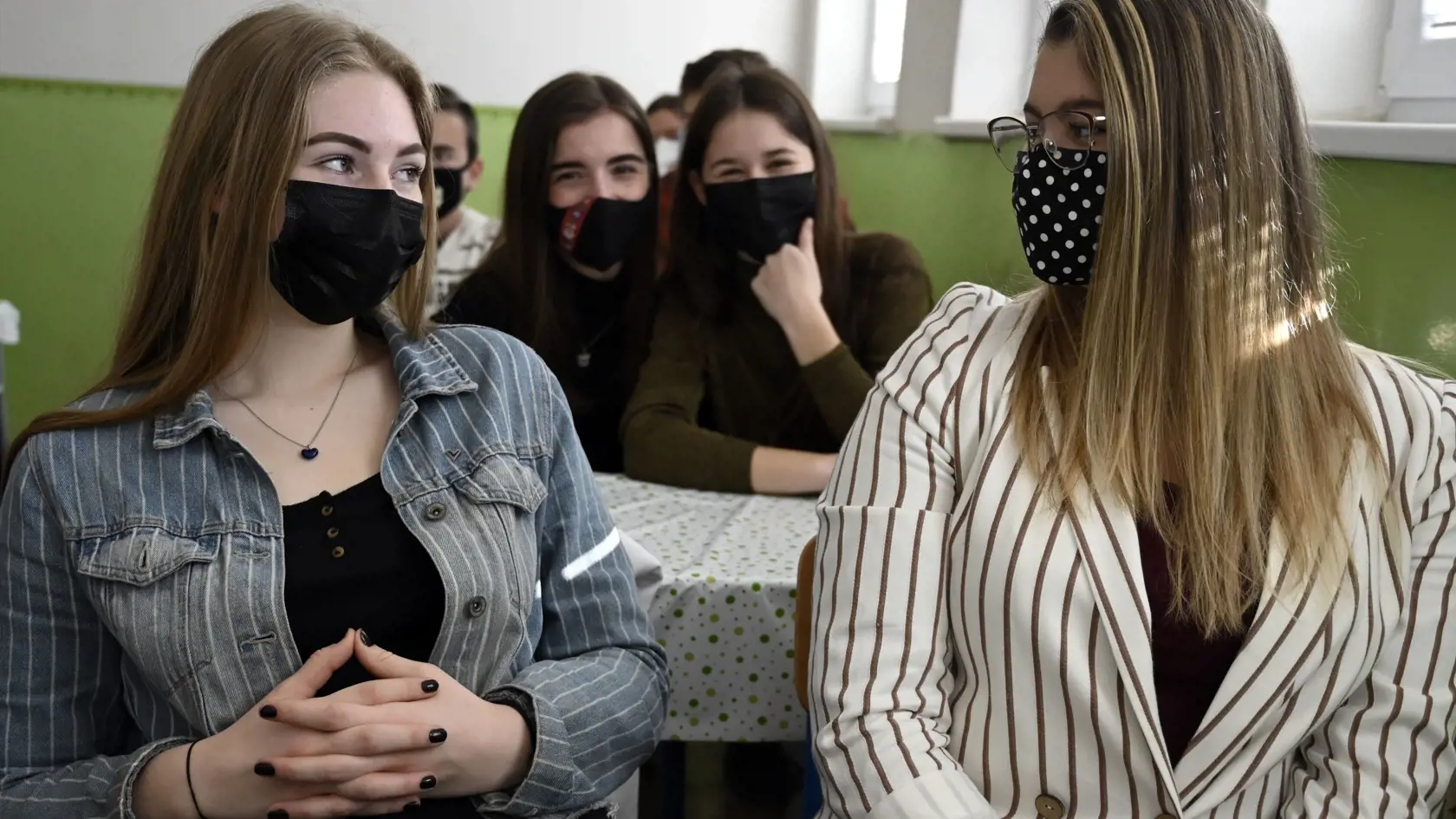 Strana Sloboda a Solidarita (SaS) je presvedčená, že dlhodobé zatvorenie škôl by malo devastačné účinky nielen na duševné zdravie detí, ale aj ekonomiku na Slovensku.