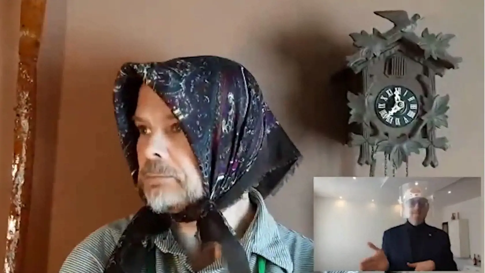 Kopytovci po rokoch prespievali hit "Dojit". Vymysleli tzv. korona verziu, kde parodujú aj tlmočníčku pre nepočujúcich.