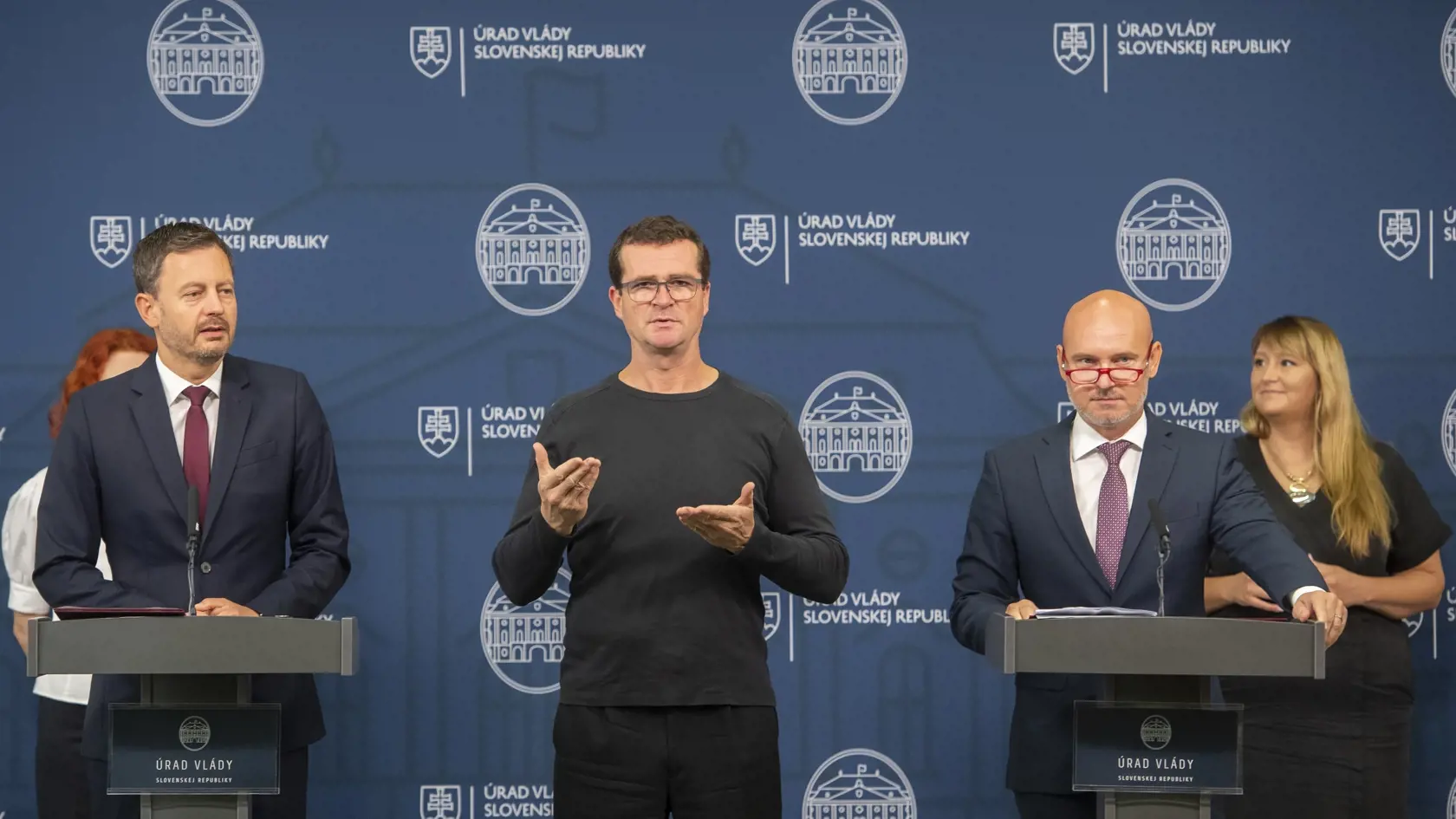 Eduard Heger stretnutie s Jánom Kaľavským priznal.