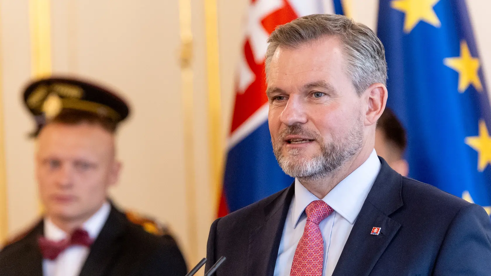 Prezident SR Peter Pellegrini prijal futbalovú reprezentáciu do 21 rokov. Jeho obľúbencom je Tomáš Suslov.
