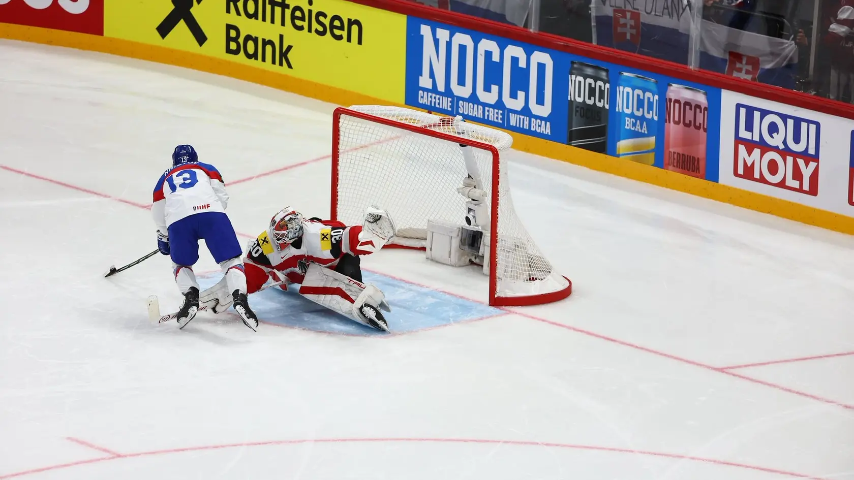 Na snímke zápas MS v hokeji 2025 Rakúsko - Slovensko