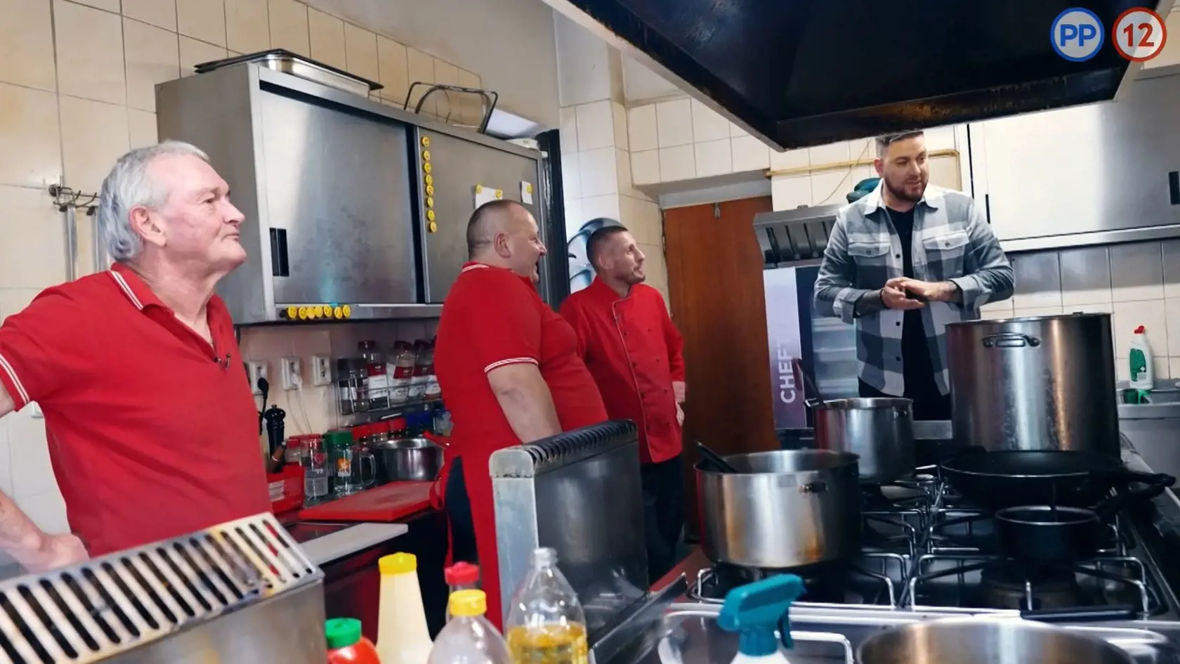 Martin Novák zo šou Na nože zavítal do reštaurácie v Banskej Štiavnici. Tam sa stretol s alkoholom na pracovisku.