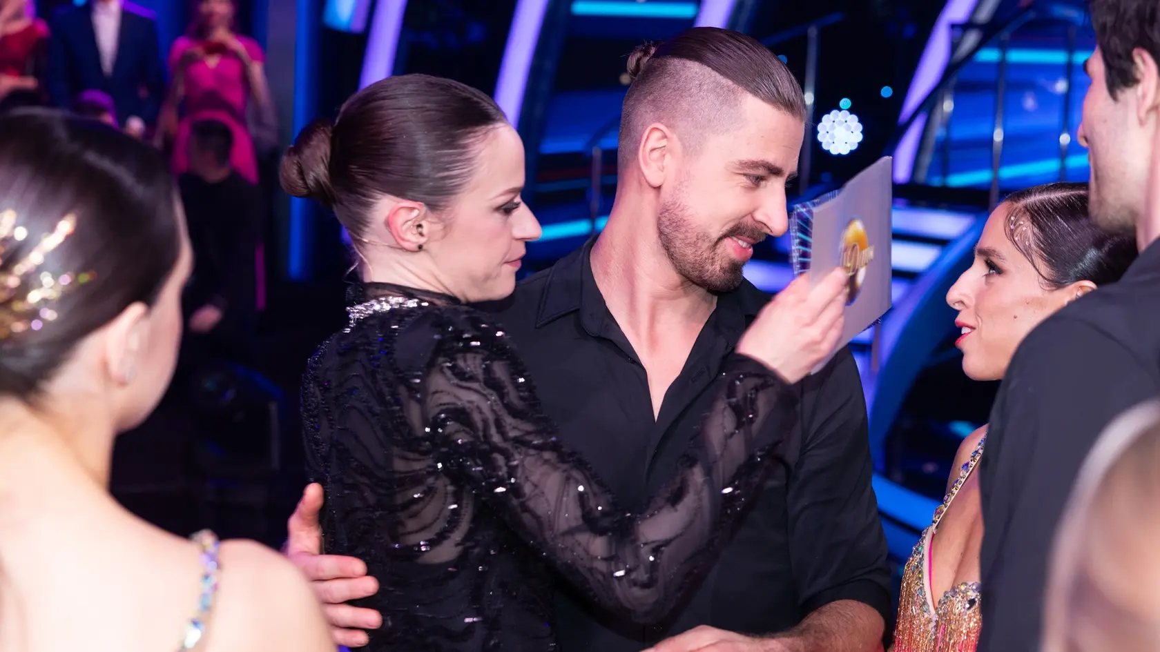 Peter Sagan a Eliška Lenčešová vypadli v deviatom kole Let's dance 2025. Na snímke Peter Sagan, Anna Jakab Rakovská a Zuzana Porubjaková