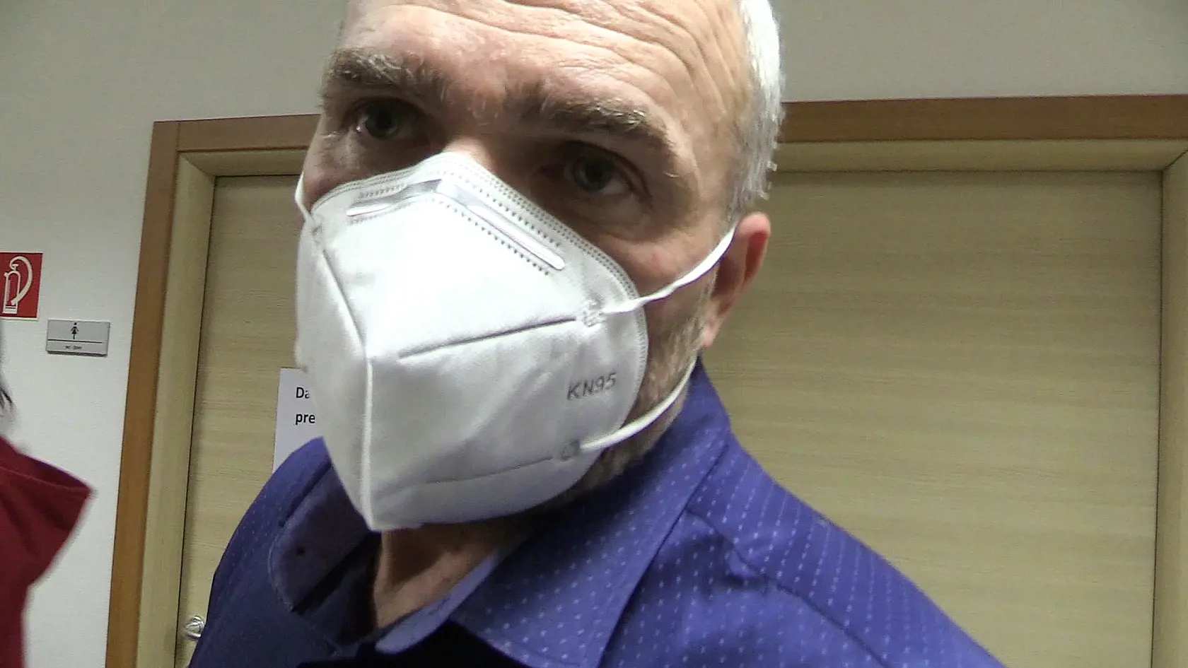 Ex-hokejový reprezentant a bývalý zástupca primátora mesta Prešov René Pucher stojí pred sudcom Špecializovaného trestného súdu pre údajné prijatie úplatku.