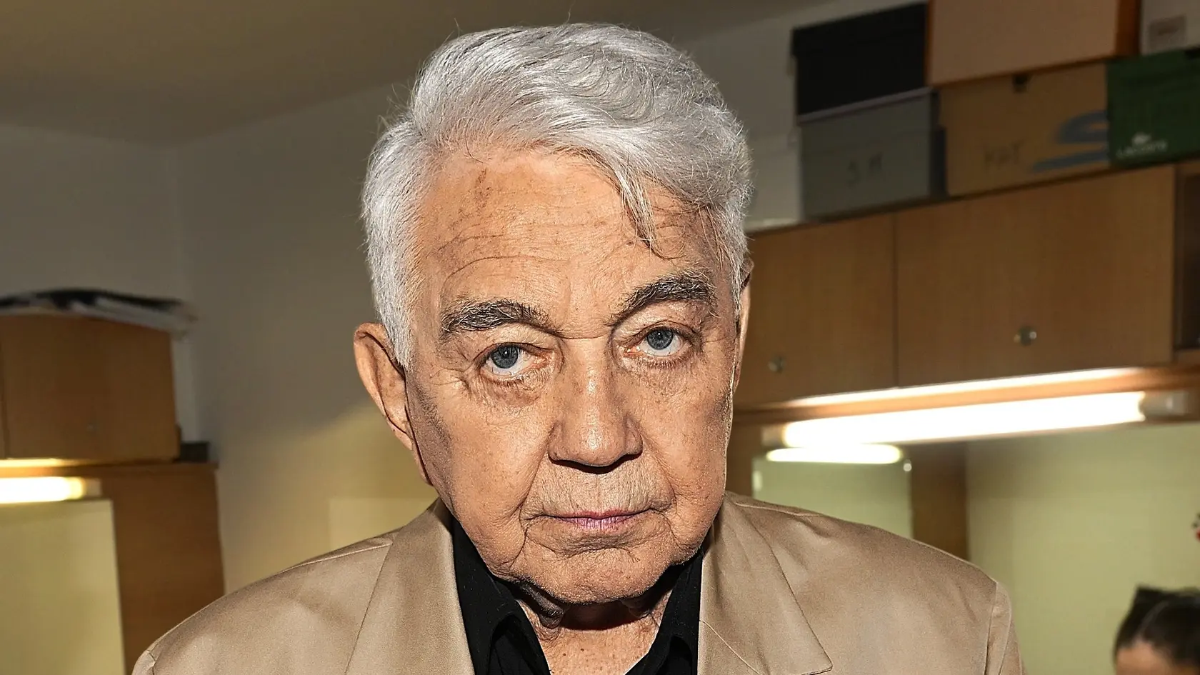 Legendárny český herec Jiří Krampol zomrel vo veku 87 rokov.