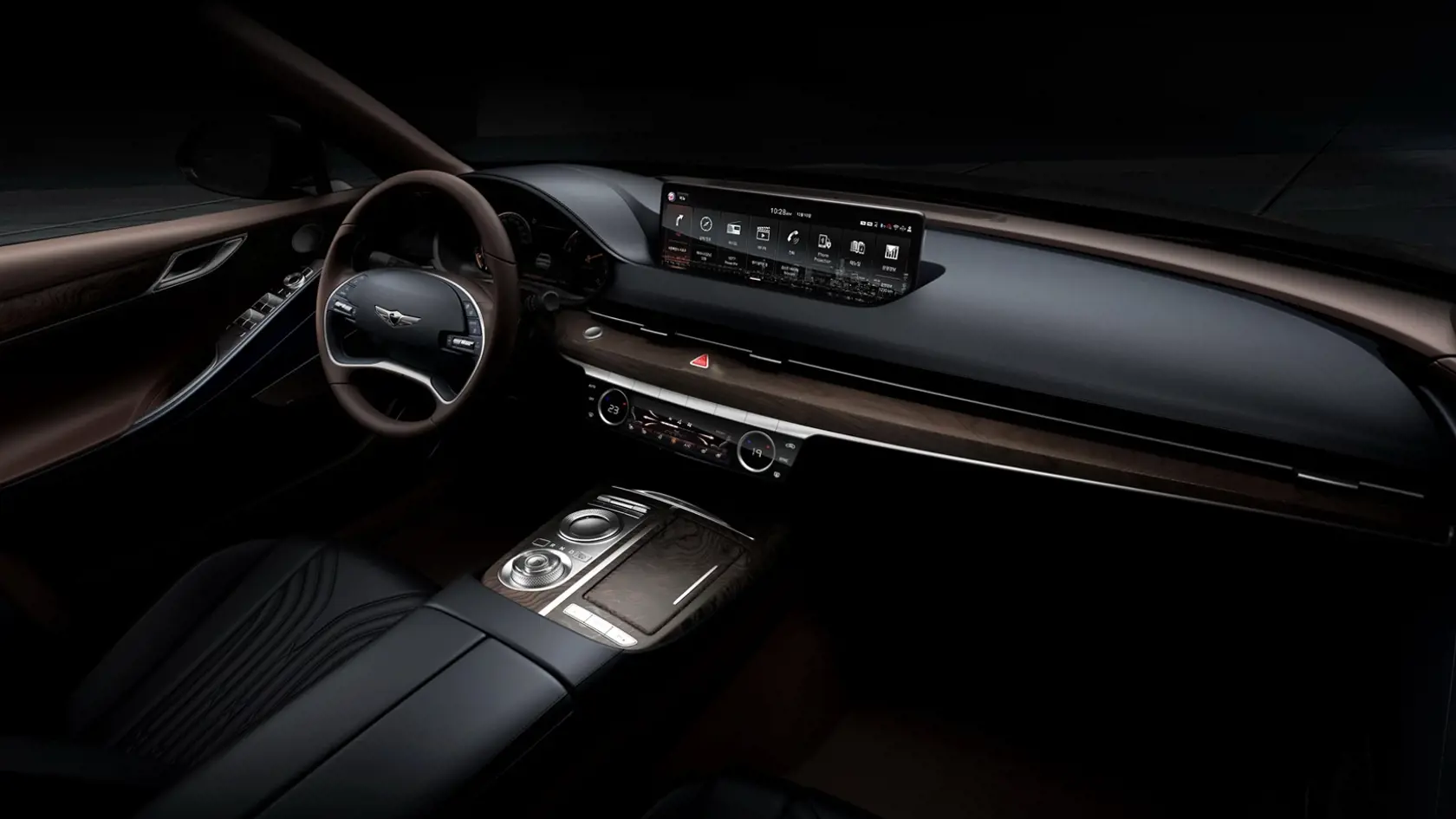 Genesis G80.