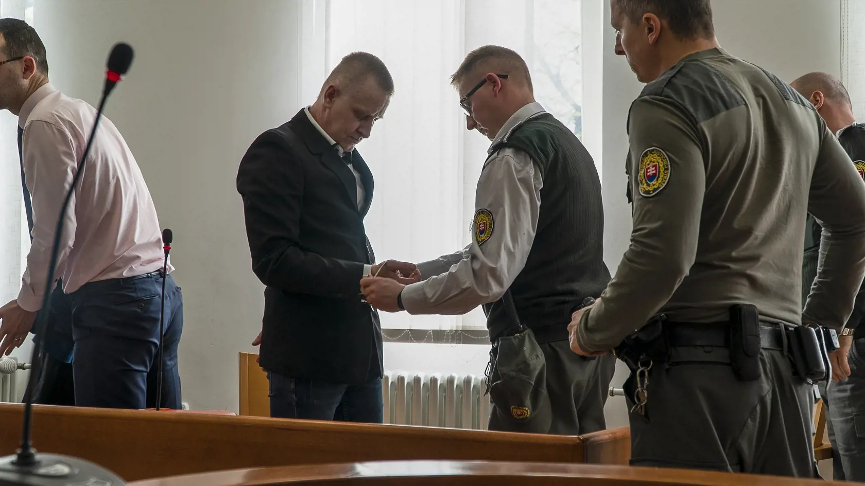 Trnavský okresný súd odsúdil muža za pestovanie marihuany na 15-ročné väzenie.