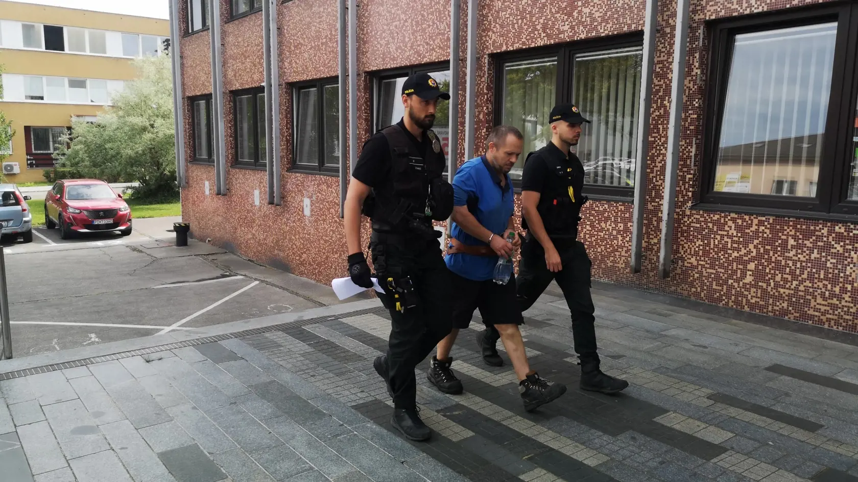 Poliakovi hrozí maximálne päť rokov za mrežami.