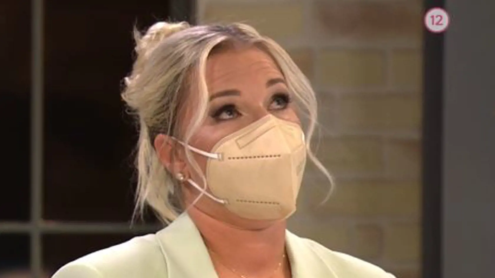 Cibulková prijala pozvanie do relácie Silná zostava, ktorú moderuje Veronika Cifrová Ostrihoňová. V závere sa takmer neudržala. Dominika Cibulková chcela na obrazovkách RTVS vysvetliť, že má právo cestovať.