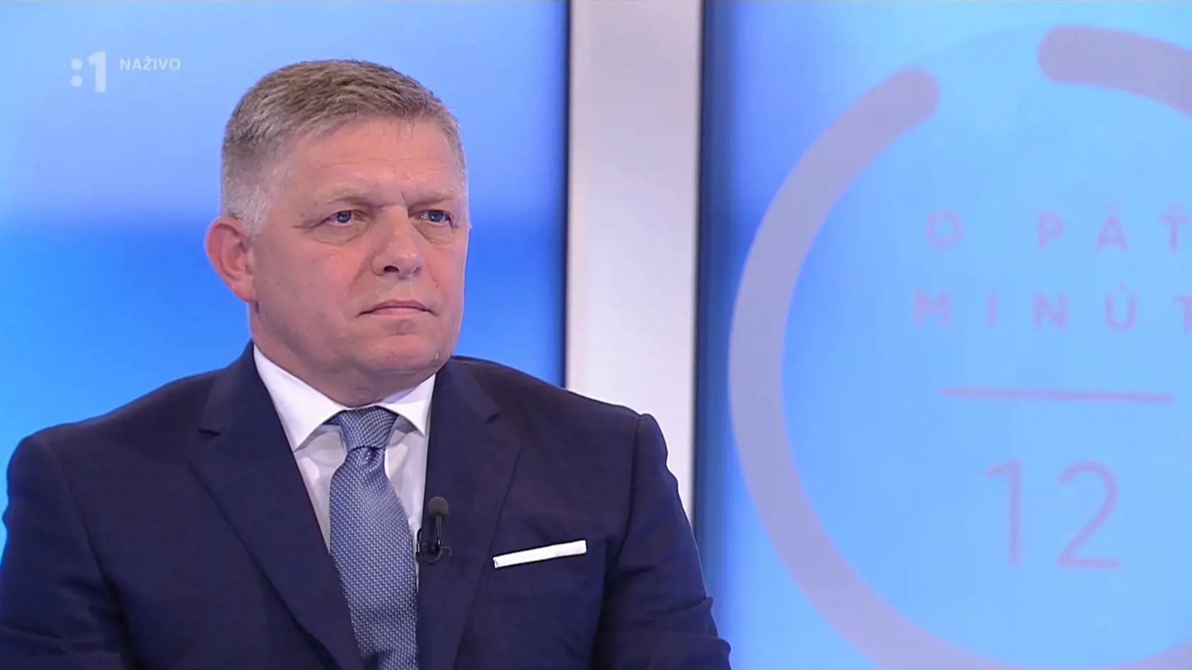 Fico sa pre médiá niekoľkokrát vyjadril, že jedinú vládnu alternatívu vidí v spolupráci Smeru a Hlasu.