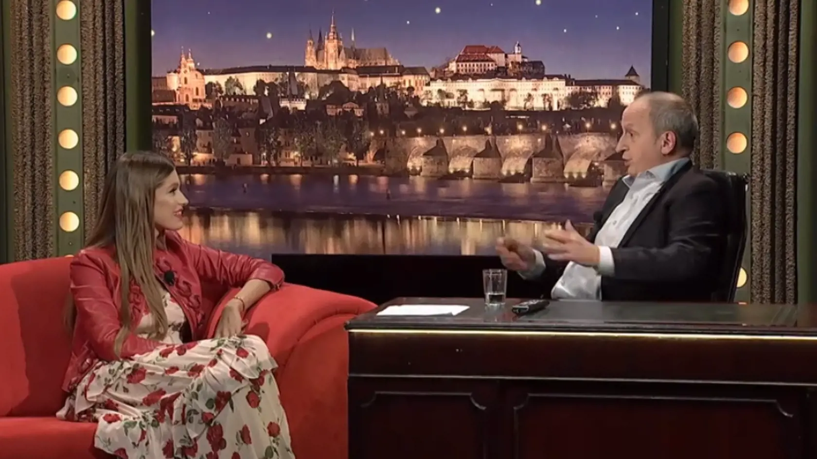 9. 10. 2019: Jasmina bola hosťom aj v šou Jána Krausa.