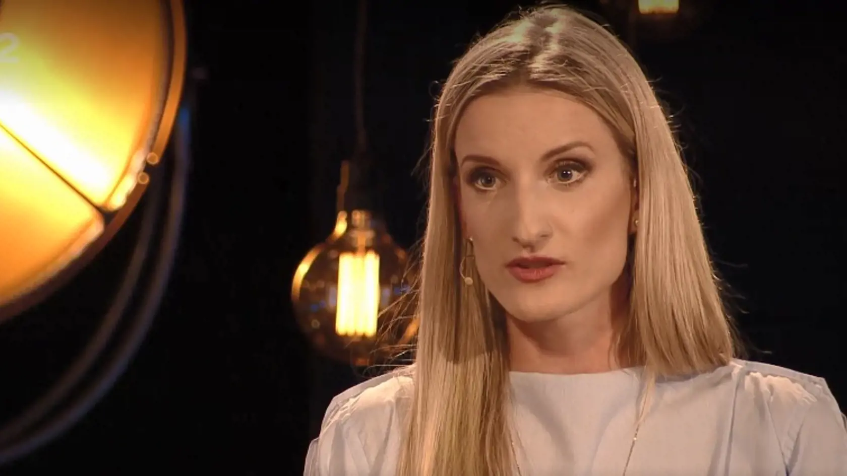 Adela počas rozhovoru vtipkovala, no dnes z jej slov mrazí.