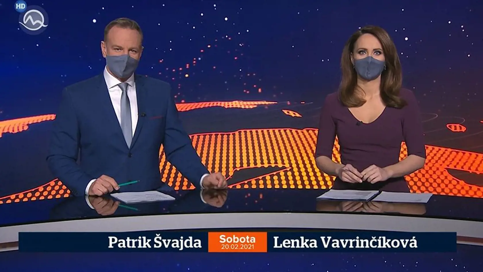 Moderátor Patrik Švajda a Lenka Vavrinčíková.