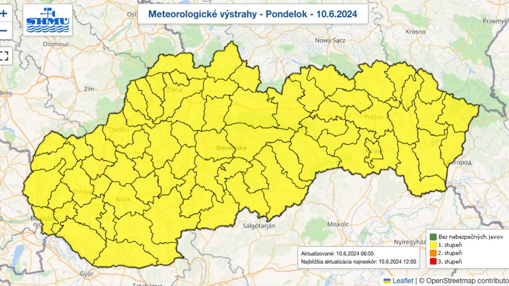 Výstraha pred búrkami platí pre celé Slovensko.