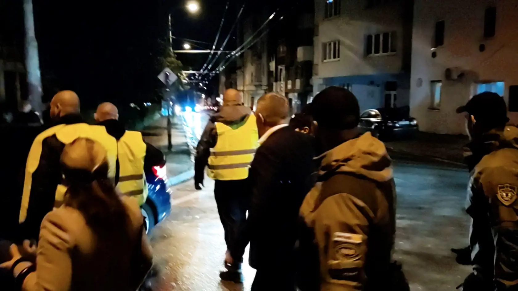 Robert Fico v sprievode bezpečnostnej služby