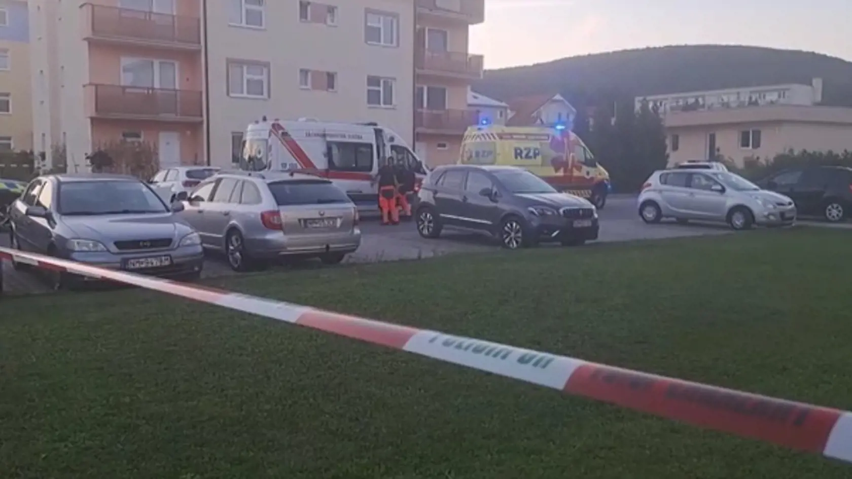 Mladej žene už nedokázali pomôcť ani privolaní záchranári.
