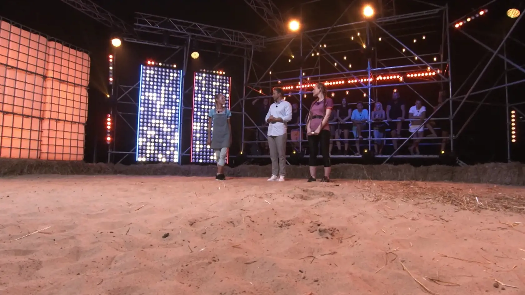 V dueli si zmerali sily Eva a Simona.