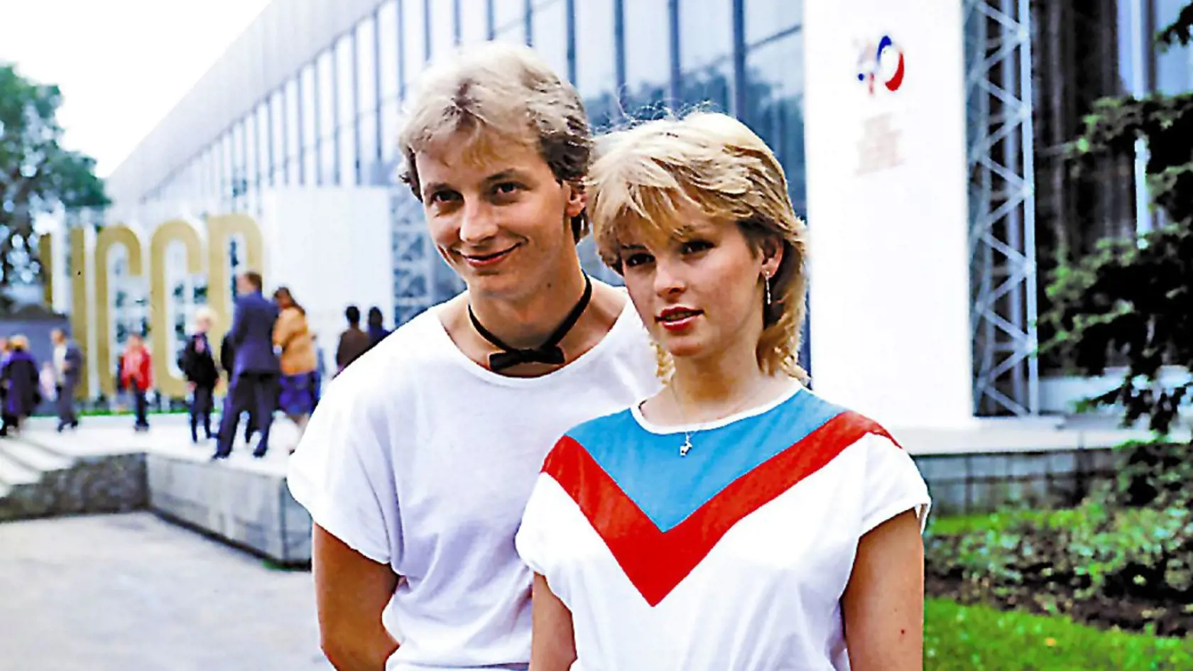 1984: Sepéši a Bartošová sa mali dať dokopy počas nakrúcania dueta Knoflíky lásky.