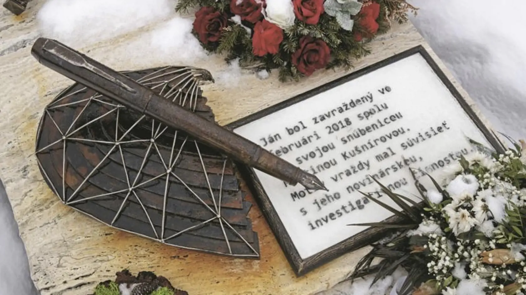 Spomienka na zavraždeného investigatívneho novinára Jána Kuciaka a jeho snúbenicu Martinu Kušnírovú, ktorú pred rokom zavraždili v ich dome vo Veľkej Mači.