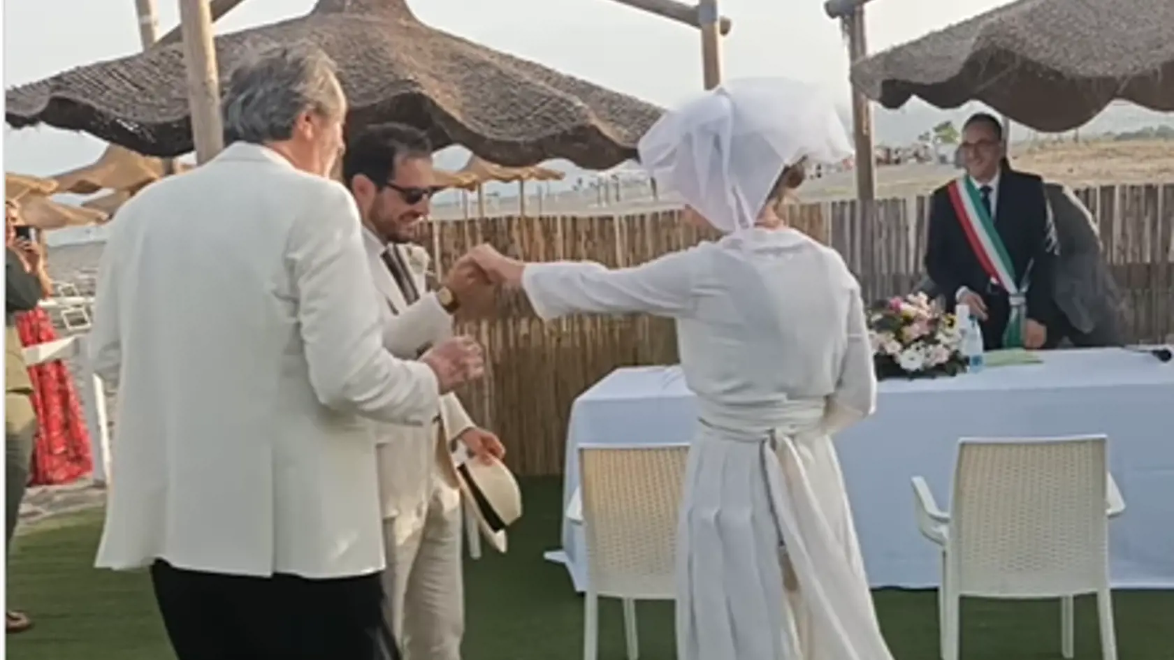 Svadba Anny Polívkovej: Bolek odovzdal pred oltárom dcéru Talianovi Giuseppemu.