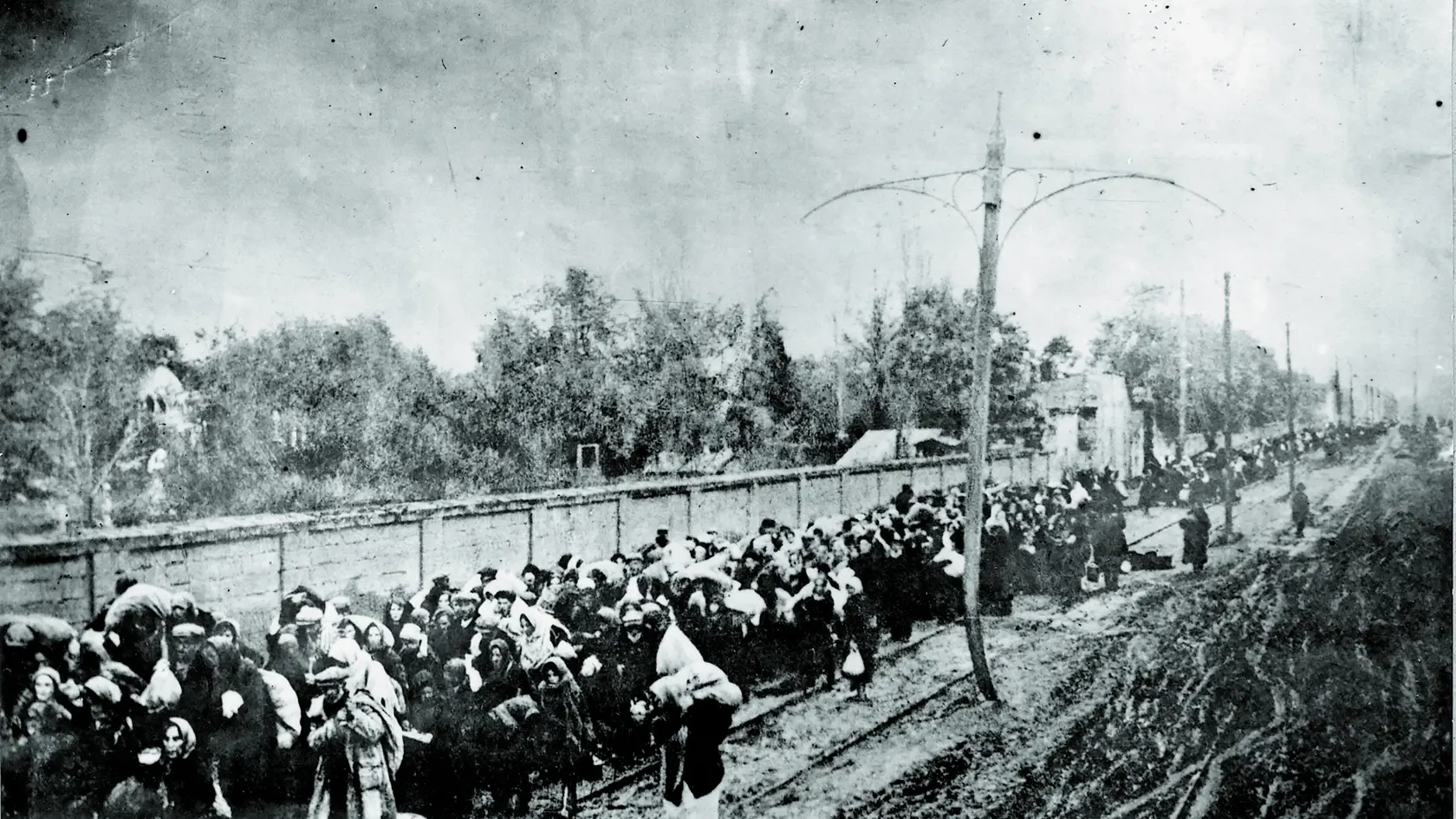 ČORAZ ZÚRIVEJŠÍ Pochody smrti trvali takmer do konca vojny.