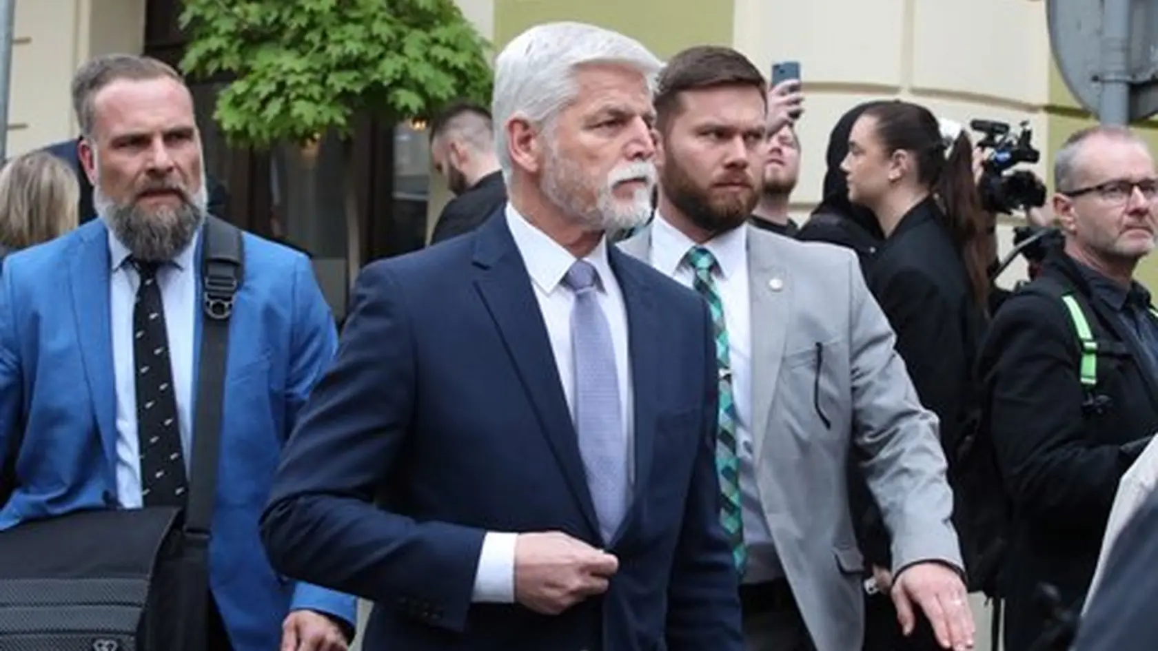 Rozlúčiť sa prišiel aj český prezident Petr Pavel.