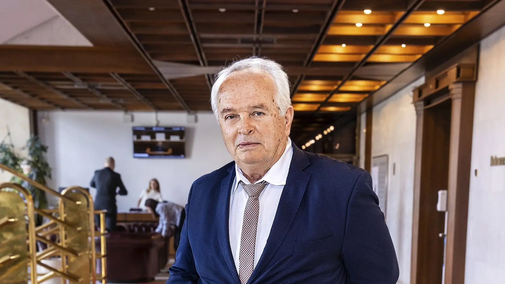 Miroslav Radačovský, nezaradený poslanec