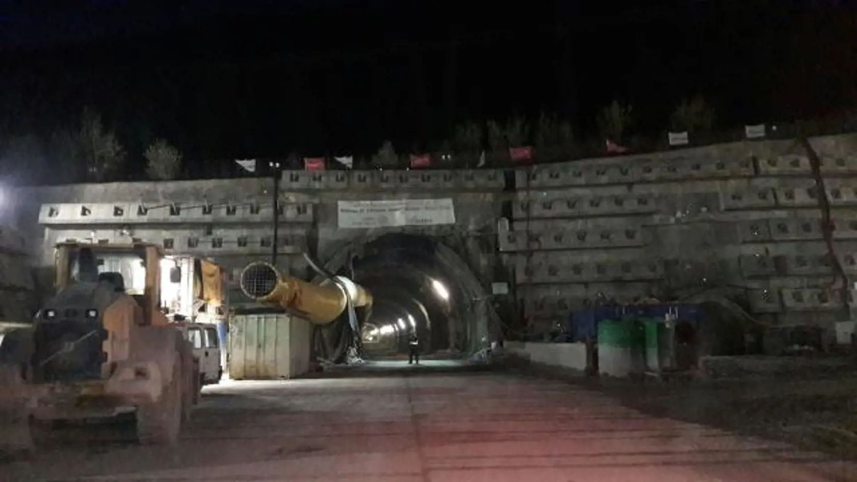 V minulosti stavbu zachvátil aj požiar.