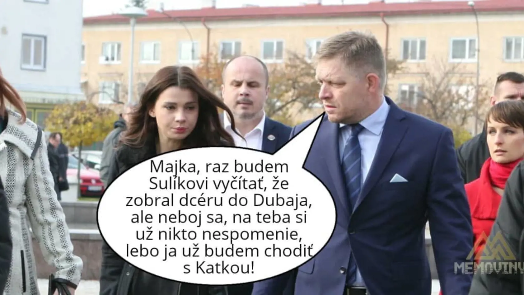 S Richardom Sulíkom bola spojená aj aféra, že do Dubaja zobral svoju dcéru. Robert Fico kedysi zobral na rokovanie s nemeckou kancelárkou Angelou Merkelovou svoju údajne „len“ hlavnú štátnu radkyňu, ktorá v minulosti predvádzala odvážne fotky pre pánske magazíny - Máriu Troškovú. Nemecká strana mala voči jej účasti údajne výhrady, no Fico si bývalú priateľku za drogy už odsúdeného Antonina Vadalu na stretnutie pretlačil. Fico má teraz už dlhšie za priateľku Katarínu Szalayovú.