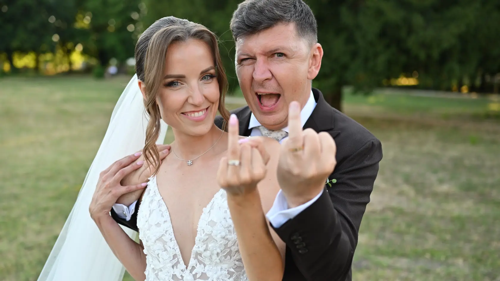 Manželom to spolu pristane. 