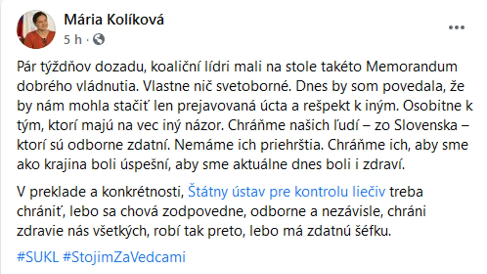 Facebookový status Kolíkovej.
