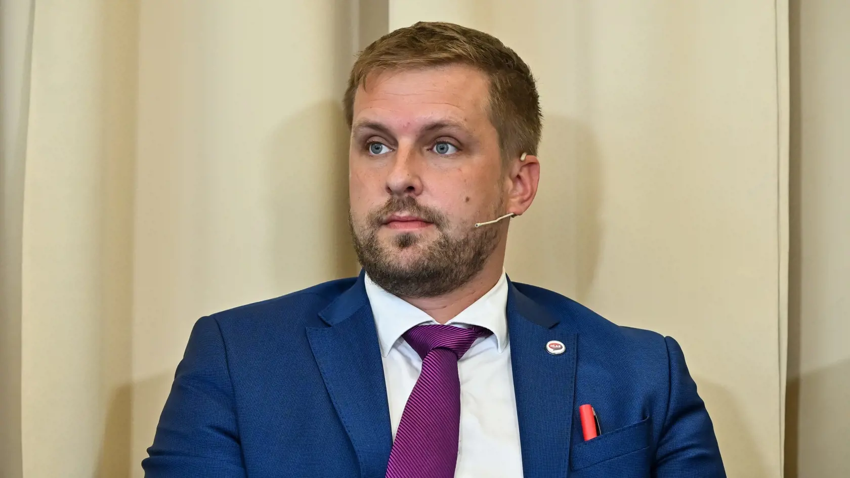 Práve tento úrad vyšetroval kauzu tety Anky. Všeobecná zdravotná poisťovňa uzatvárala zmluvy so 77-ročnou Annou Sučkovou za 14 miliónov eur, tetou vtedajšieho šéfa štátnej poisťovne.