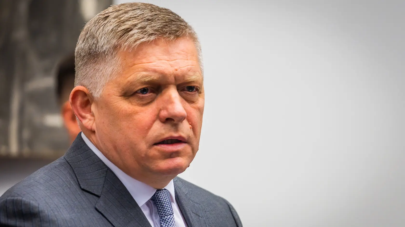 V rámci konsolidácie by sa mohol zrušiť jeden štátny a jeden cirkevný sviatok. Transakčná daň však bola nevyhnutnosť, bez ktorej vláda nevedela urobiť konsolidáciu.