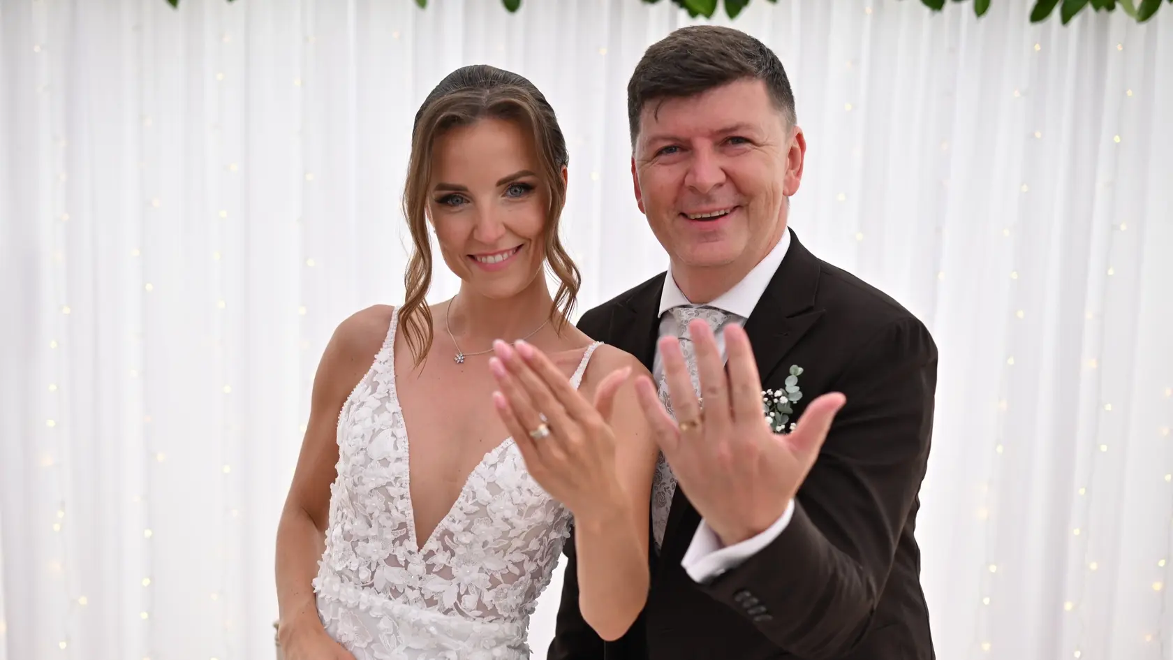 Novomanželia Michaela a Andrej Bičanovci. 