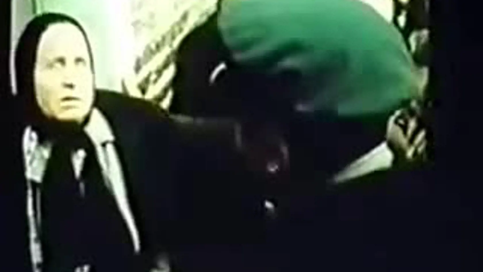 Mystička narodila ako Vangelia Gushterov a hovorilo sa, že schopnosť vidieť do budúcnosti získala po tom, čo vo veku 12 rokov stratila zrak. Počas svojho života si získala pomerne veľkú sledovanosť, zrejme predpovedala všetko od smrti princeznej Diany, 11. septembra, a prezidentovania Baracka Obamu.