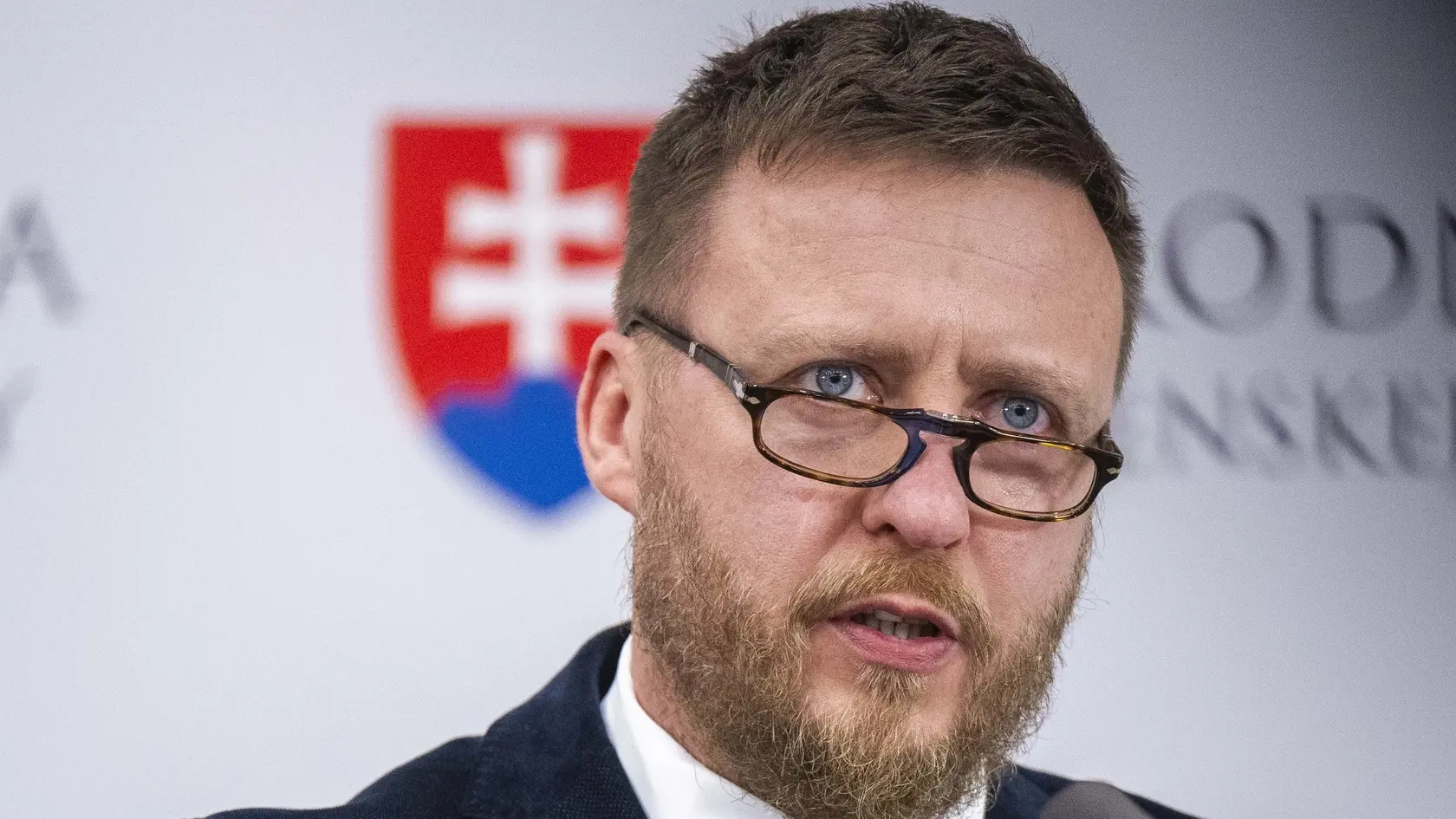 Na snímke splnomocnenec vlády pre prešetrenie pandémie Covid-19 Peter Kotlár (SNS).