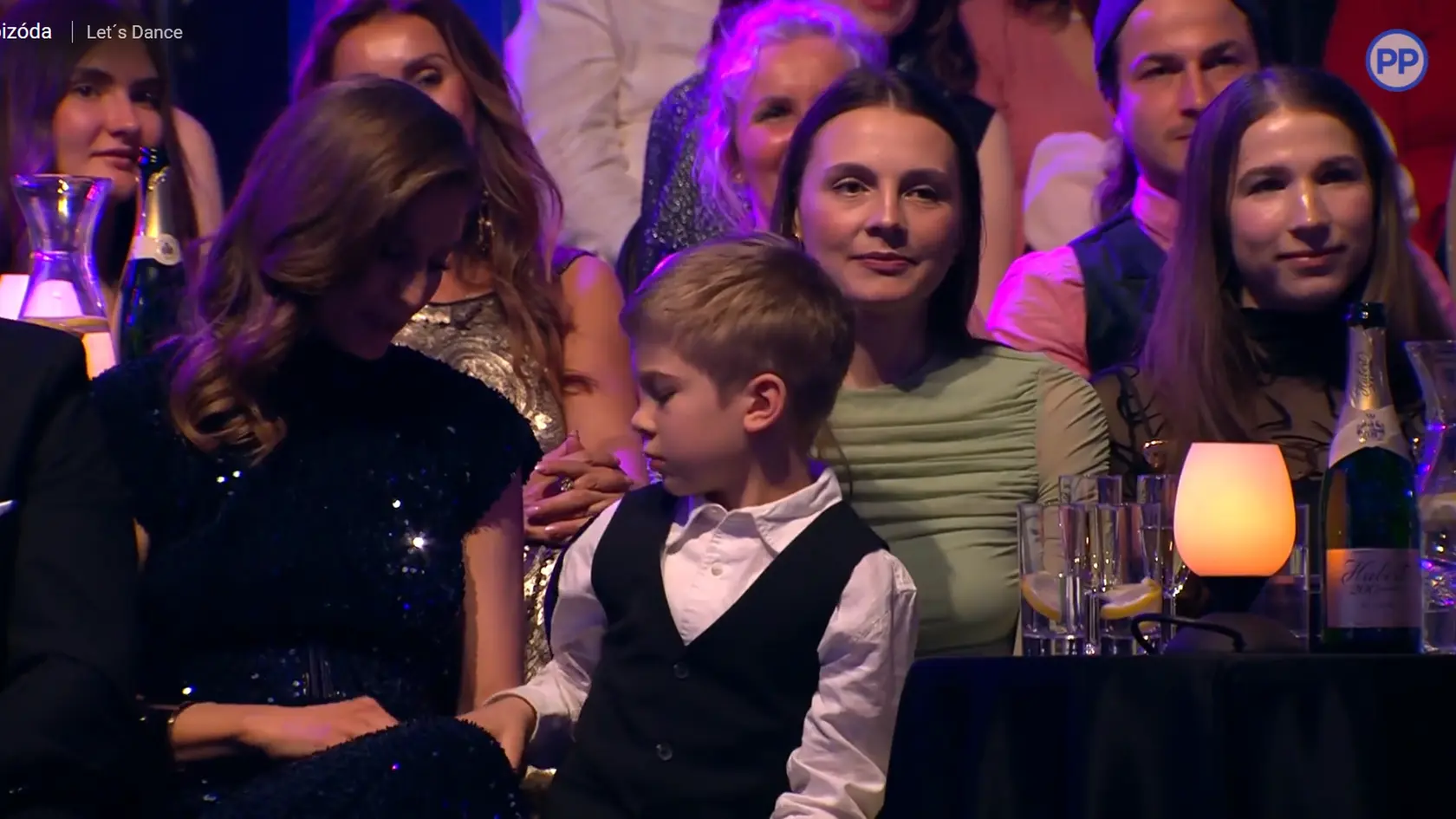 Na šiestom prenose Let´s Dance mal Peter Sagan výnimočnú podporu. Okrem jeho bývalej manželky Katky prišiel aj ich synček Marlonko.