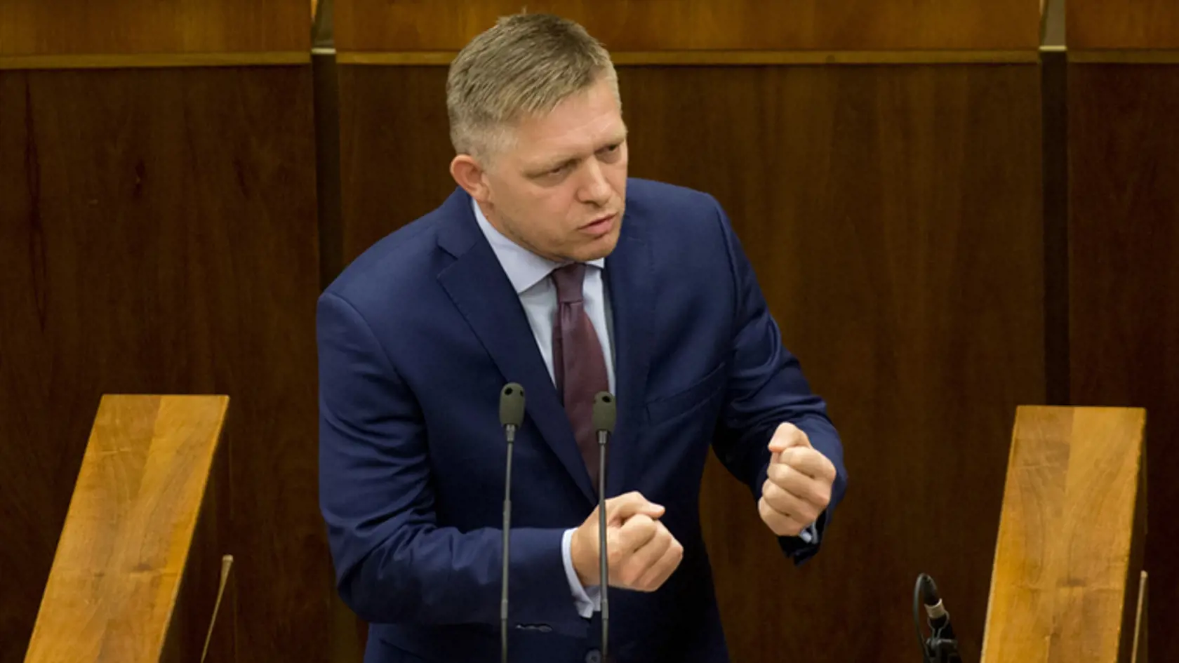 Premiér Robert Fico.