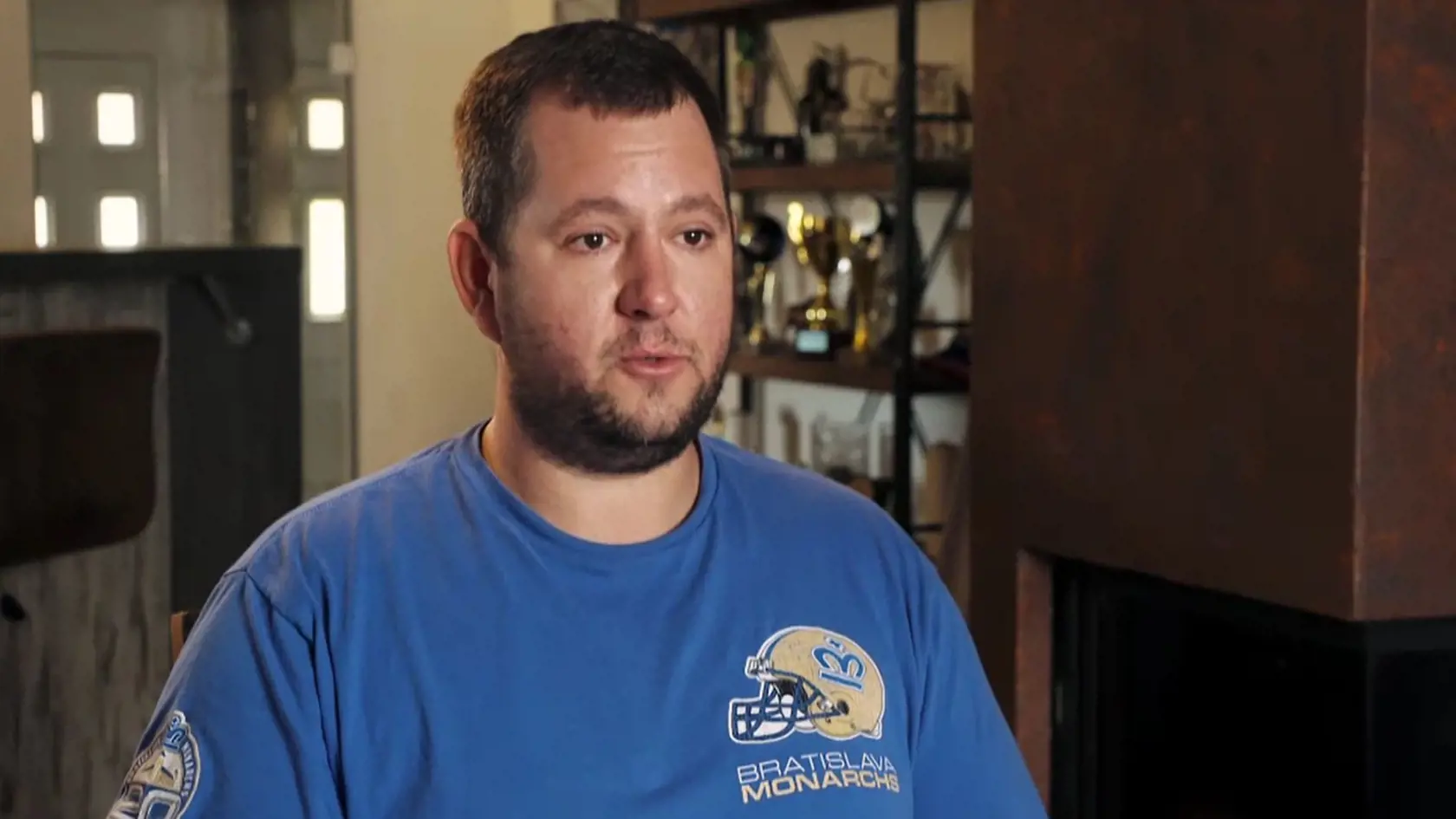 Prvý tučko Andrej Moravanský (36) z Bratislavy sa vyjedol na 143 kíl.