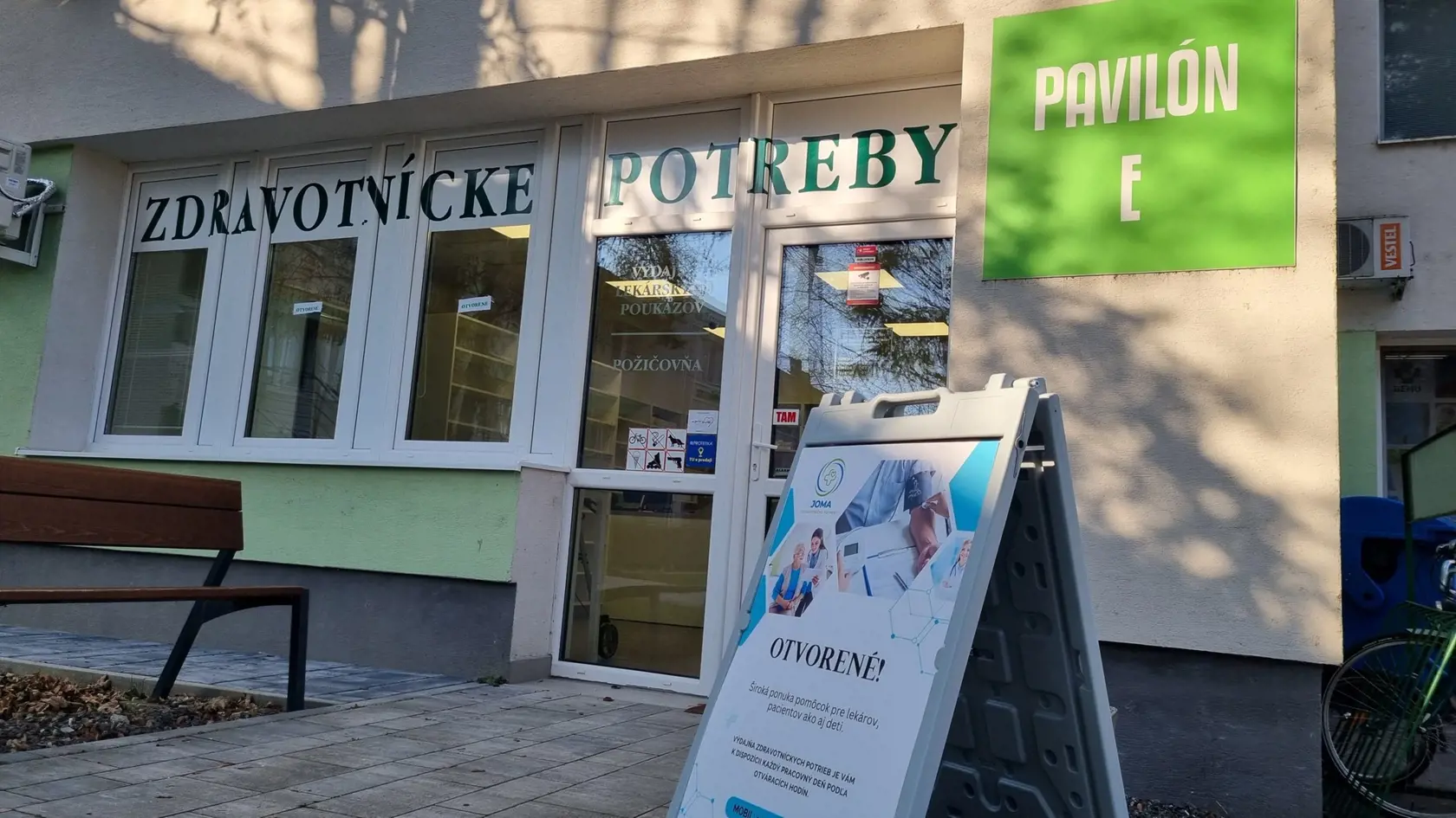 Poliklinika v Šali