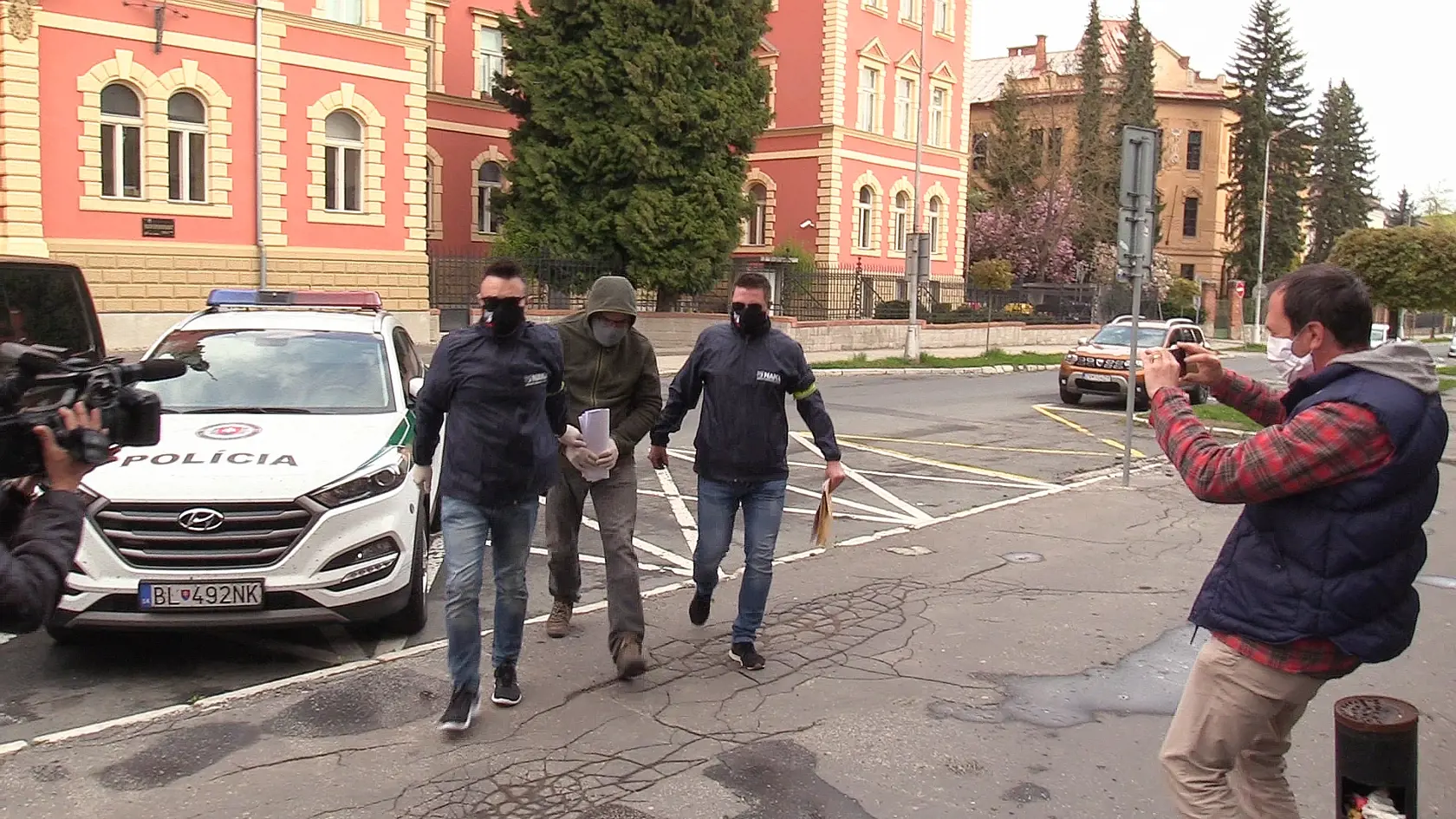 Martin Kvietik bol eskortou privezený na Špecializovaný trestný súd v Banskej Bystrici.